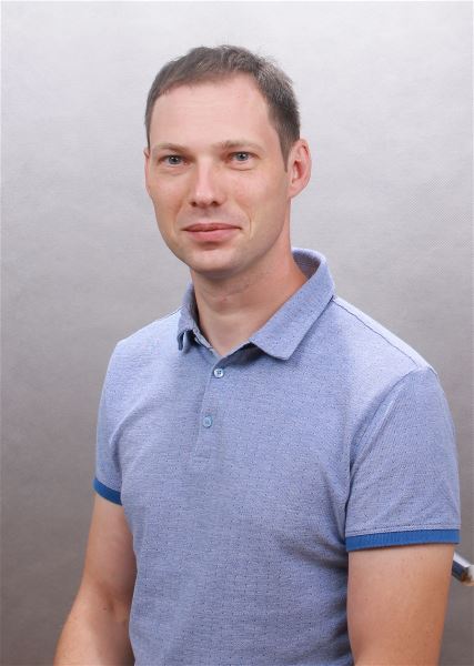 Помощник по хозяйству Дмитрий