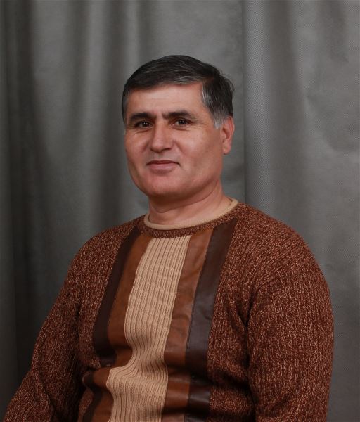 Садовник Абдузоир