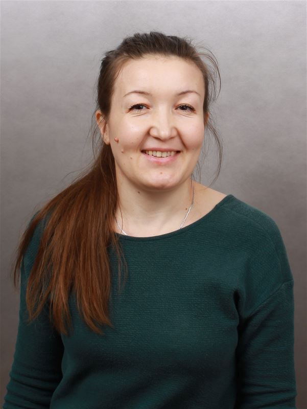 Домработница Елена