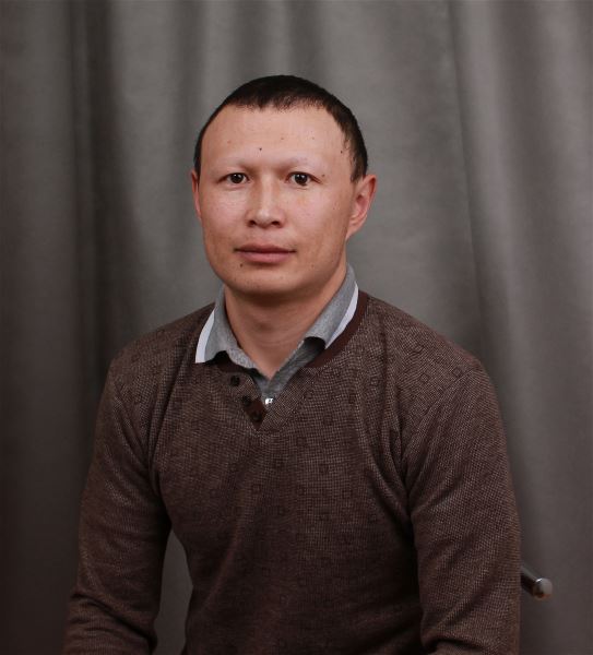 Семейная пара Жоомарт