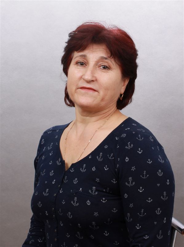Домработница Лариса