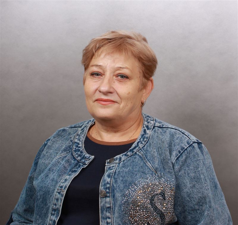 Няня Нина Михайловна