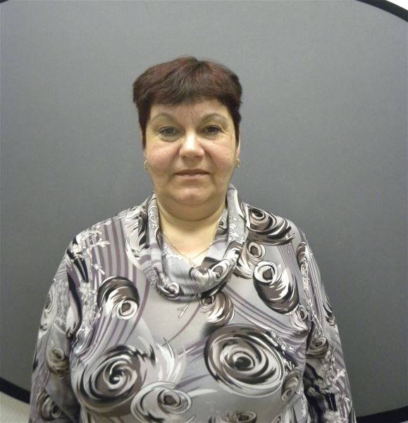 Домработница Елена