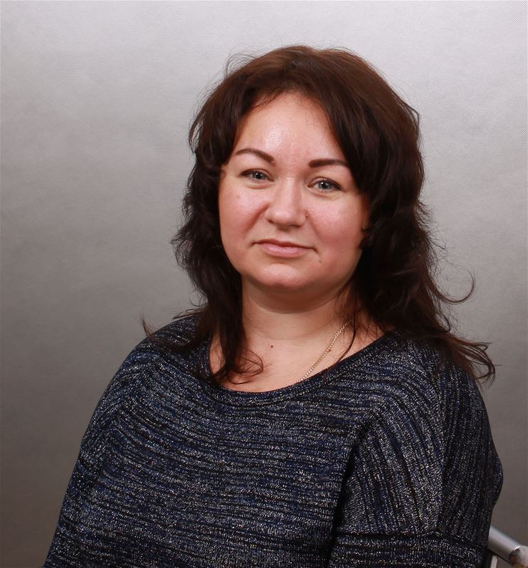 Домработница Елена