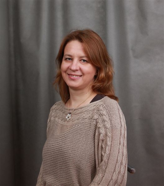 Няня Елена