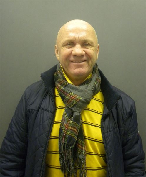 Помощник по хозяйству Александр