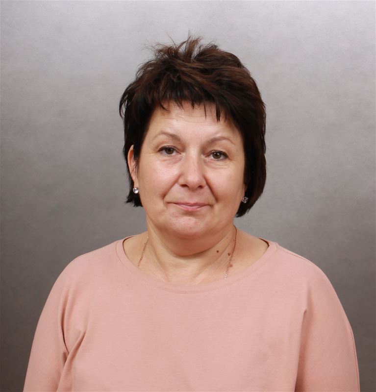 Няня Елена