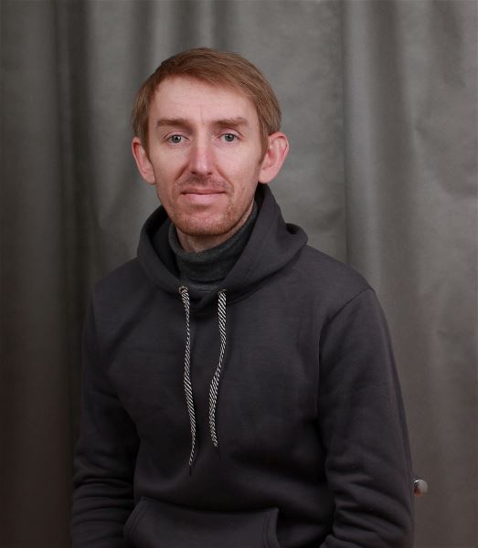 Помощник по хозяйству Сергей