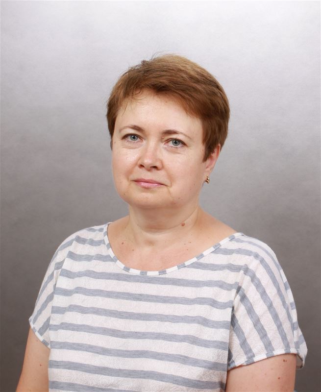 Няня Лариса