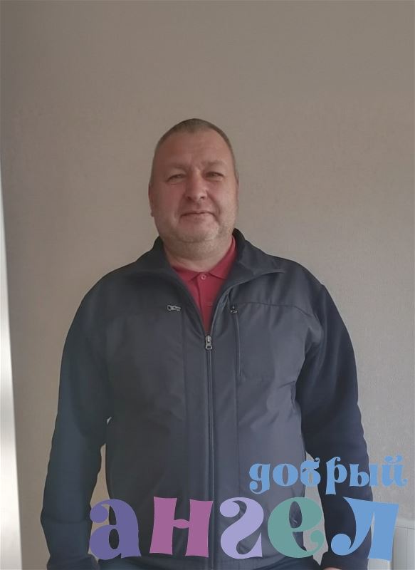 Помощник по хозяйству Александр