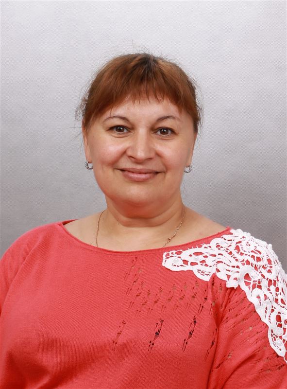 Домработница Елена