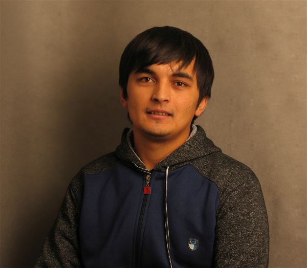 Помощник по хозяйству Дастанбек