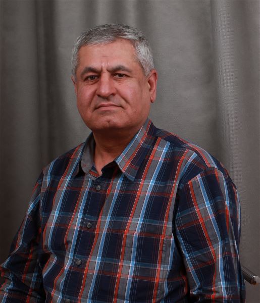 Садовник Фахриддин