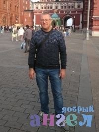 Помощник по хозяйству Алексей