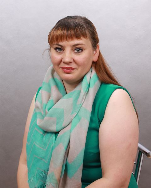 Няня Людмила Александровна