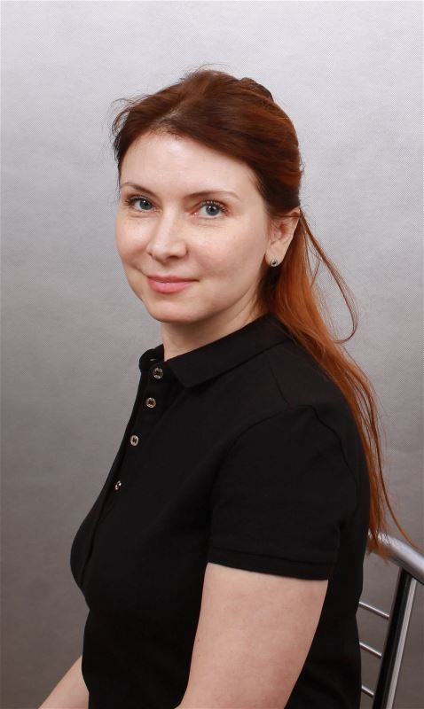 Гувернантка Асия