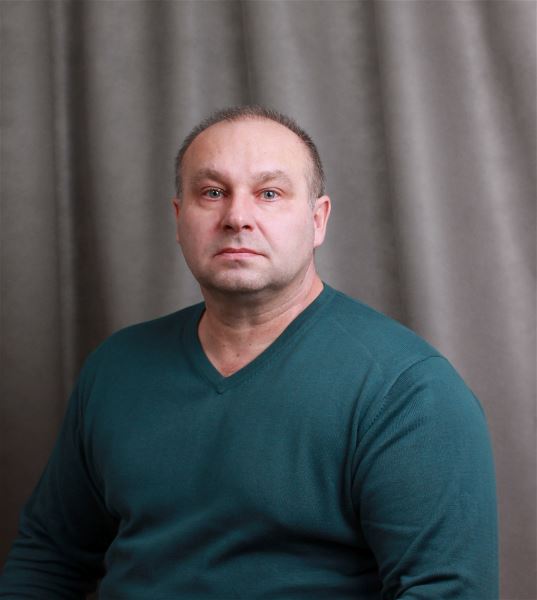 Помощник по хозяйству Владимир