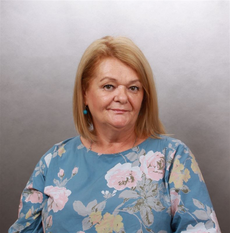 Домработница Оксана