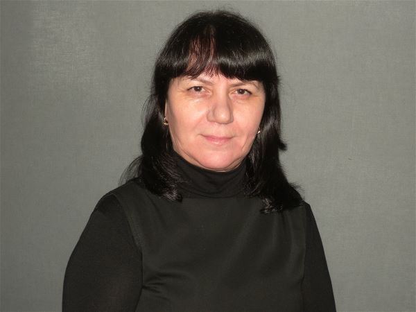 Домработница Елена