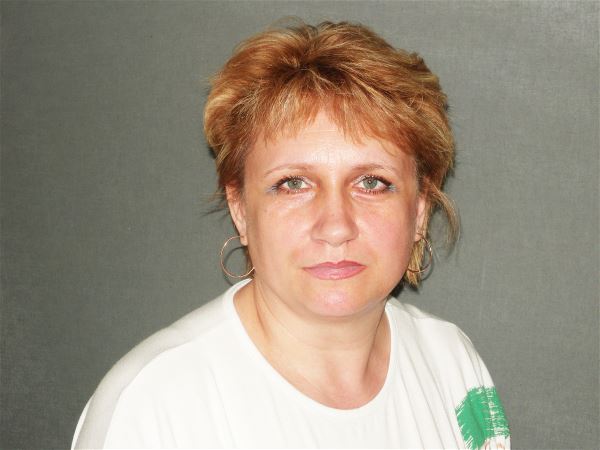 Домработница Елена