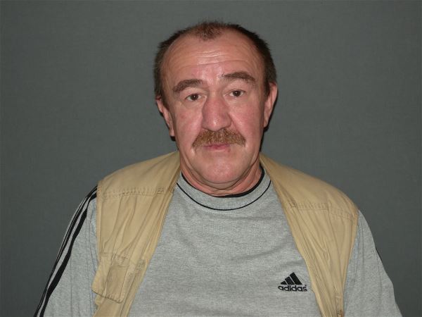 Помощник по хозяйству Раиль