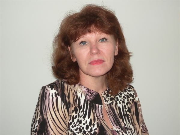 Домработница Елена