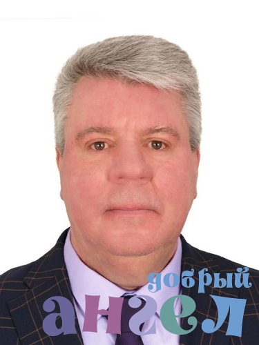 Водитель Игорь