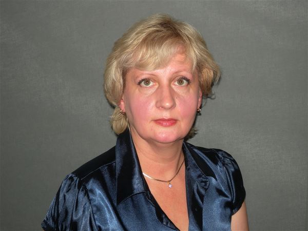Няня Елена