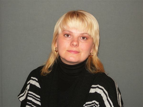 Домработница Елена