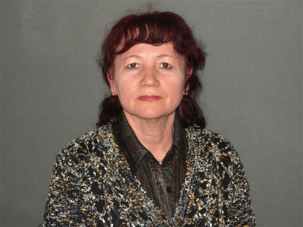 Няня Альфия