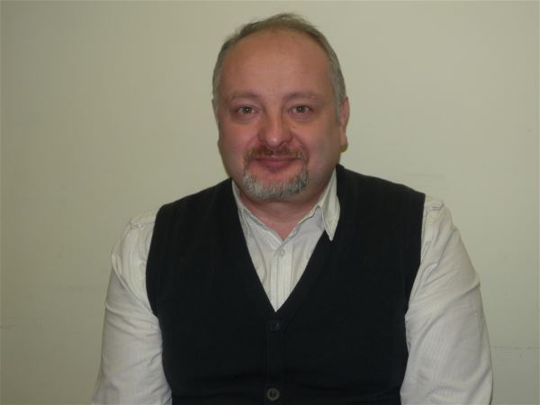 Помощник по хозяйству Констинтин