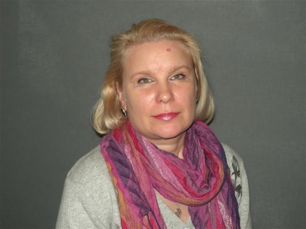 Домработница Елена