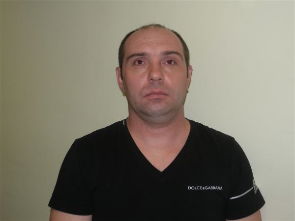 Водитель Дмитрий