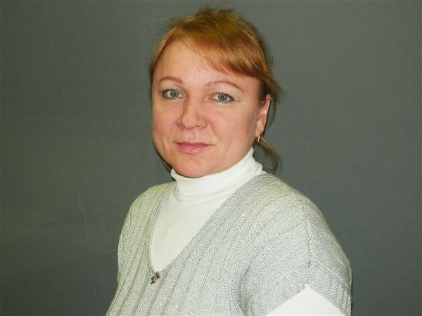 Домработница Елена