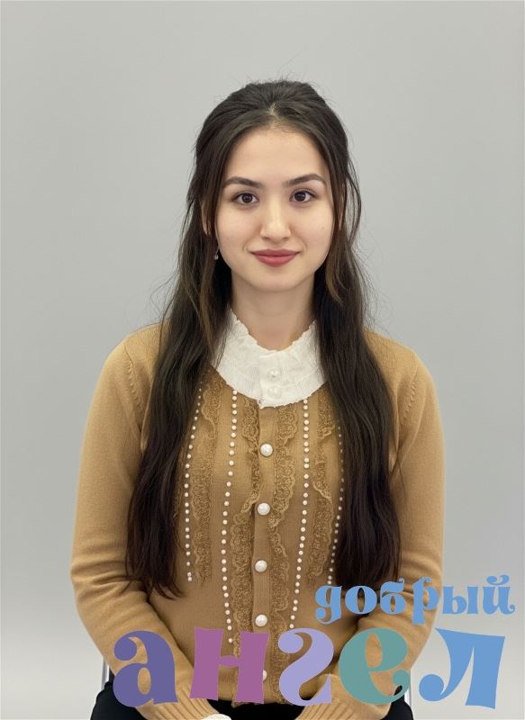 Домработница Махина