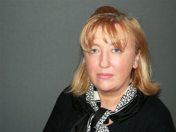 Домработница Елена