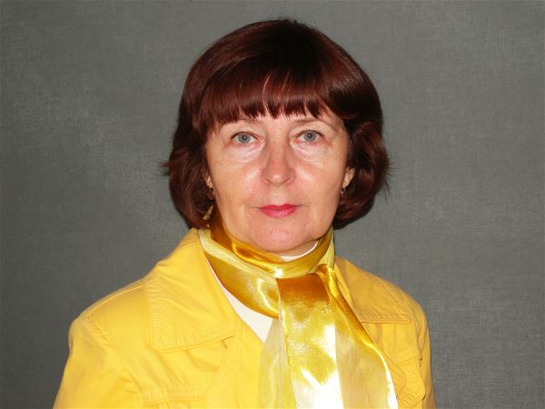 Няня Елена
