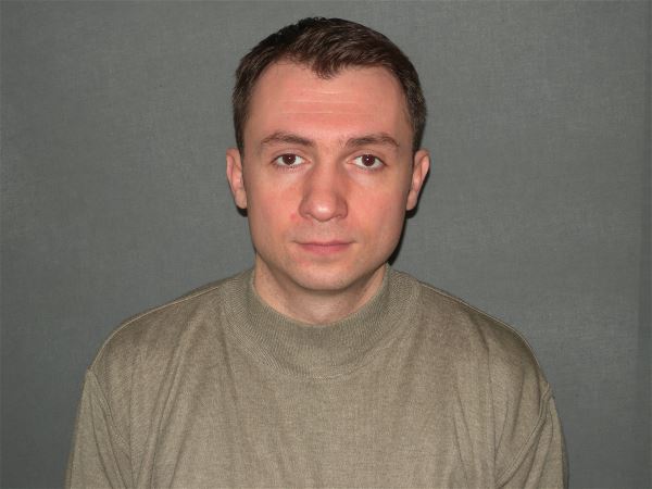 Водитель Игорь