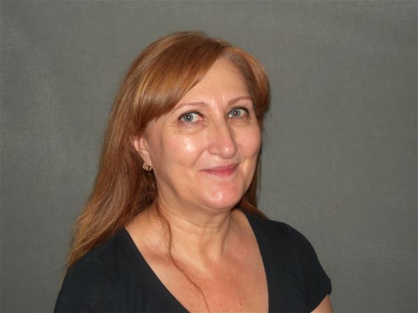 Няня Элла
