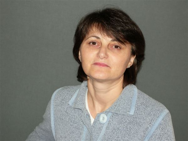 Няня Елена