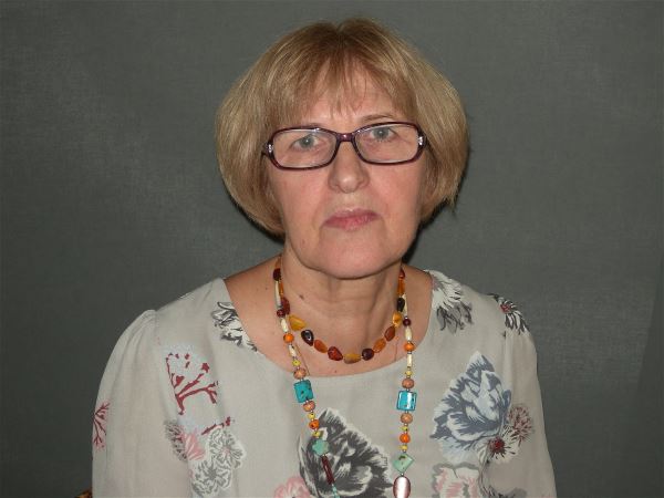 Няня Елена