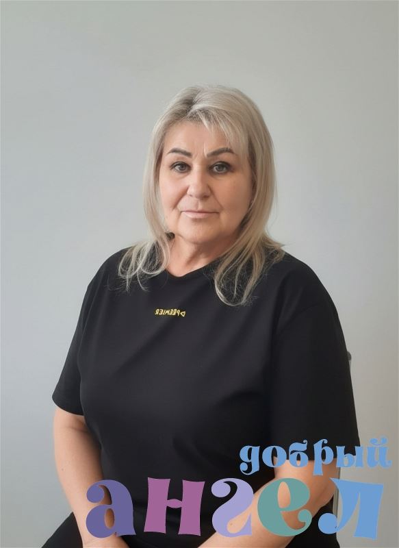 Домработница Лариса