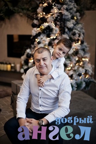 Водитель Дмитрий