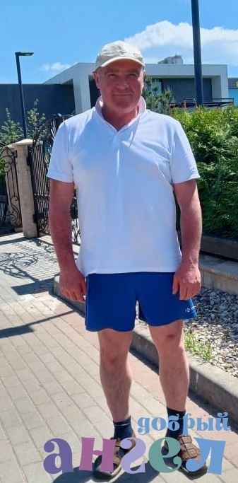 Помощник по хозяйству Роман