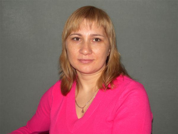 Няня Лариса