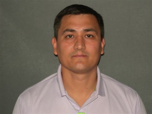 Помощник по хозяйству Темур
