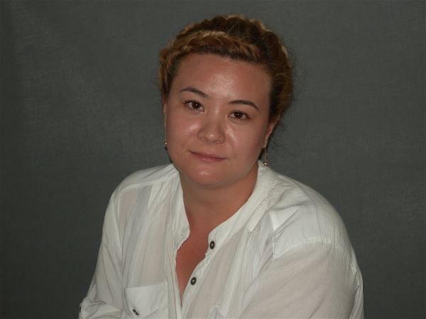 Няня Айнура