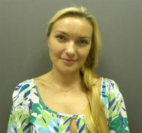 Няня Ася